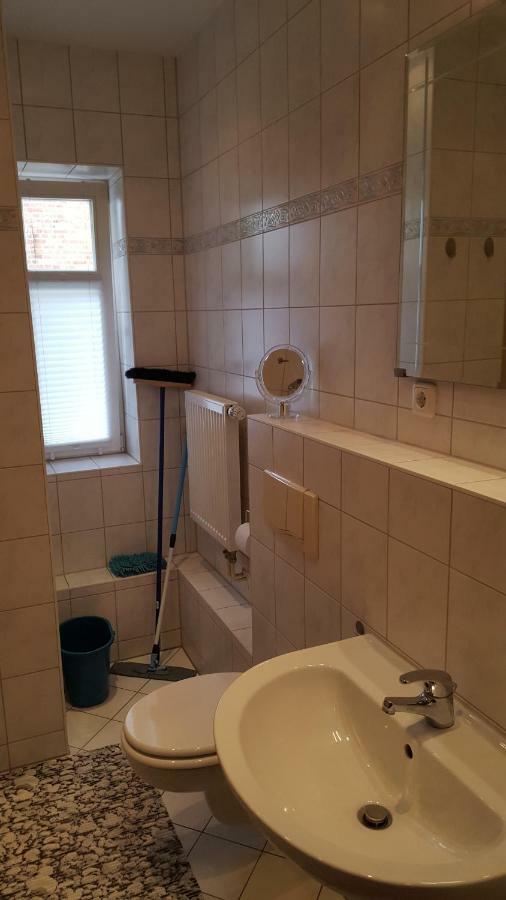 Neu! Ferienwohnung In Erfurt Exterior foto